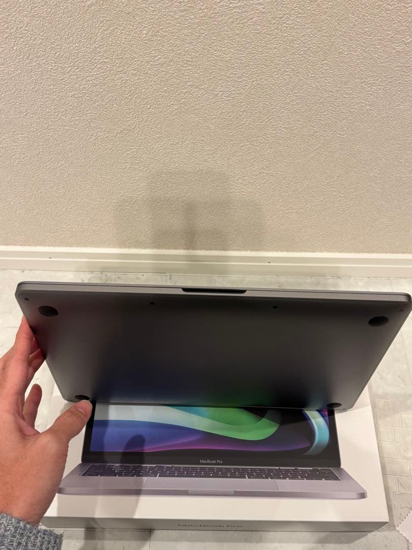 R*o様 極美品　Apple MacBook Pro M1 2020 本体