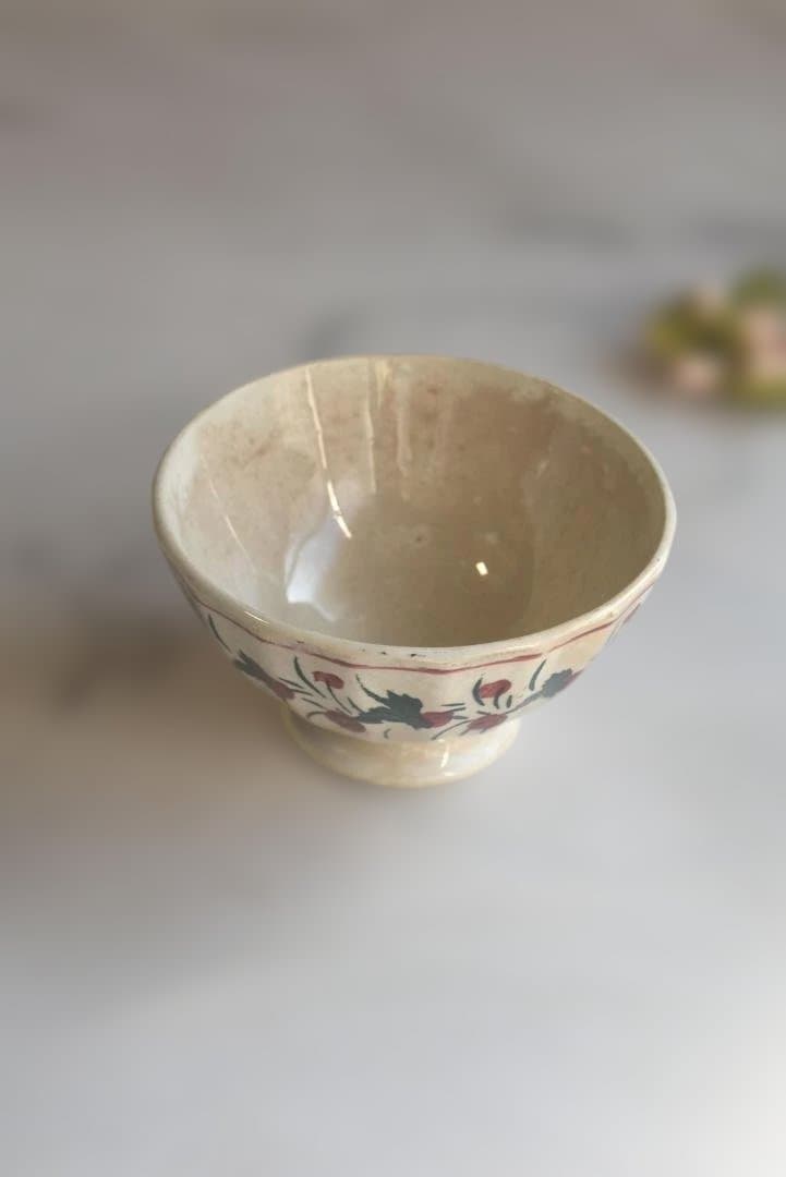 フランスアンティーク　赤い実の可愛いカフェオレボウル　面取り