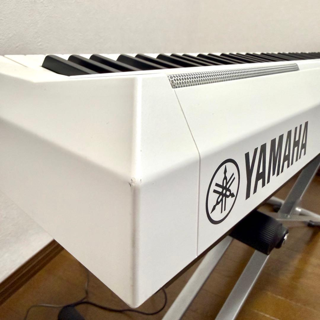 YAMAHA P-105 電子ピアノ 88鍵 ホワイト 付属品多数　ヤマハ
