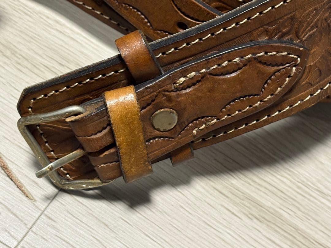 ウエスタンガンベルト　S.A.A 本革