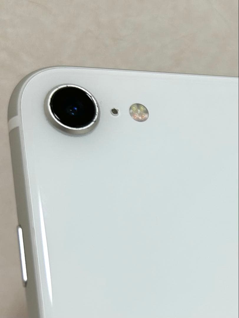 iPhoneSE（第2世代）本体