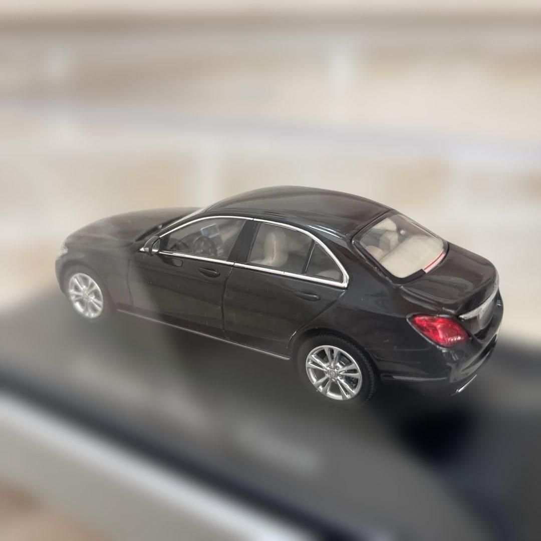 【美品・入手困難】メルセデスベンツ　Ｃクラス　W205 ミニカー