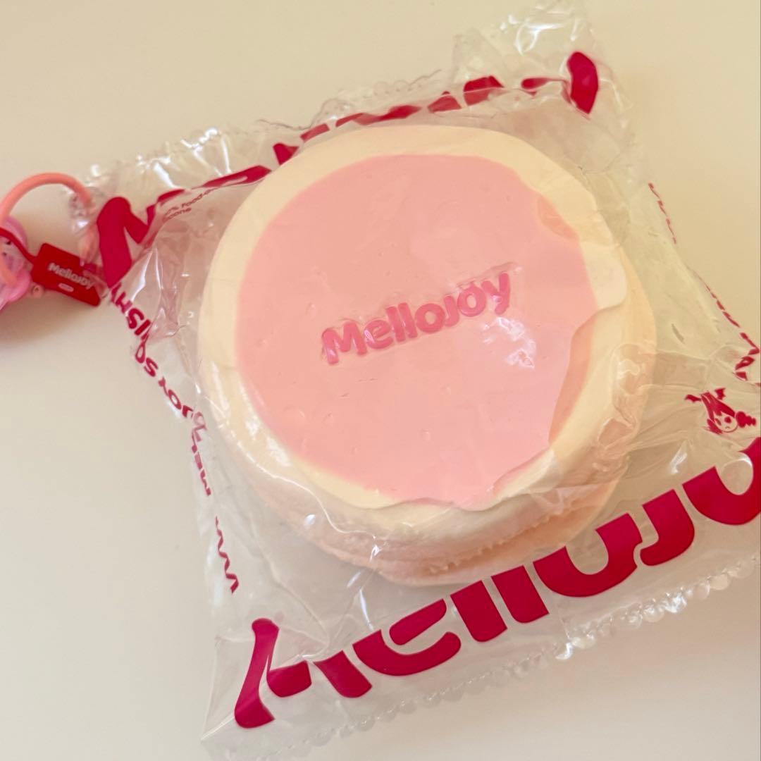 mellojoy メロジョイ　スフレ　いちごスフレ　いちご　ピンク
