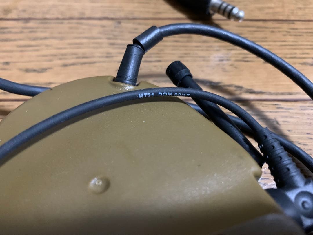 米軍放出品3M peltor comtac3 dual coyote 難あり