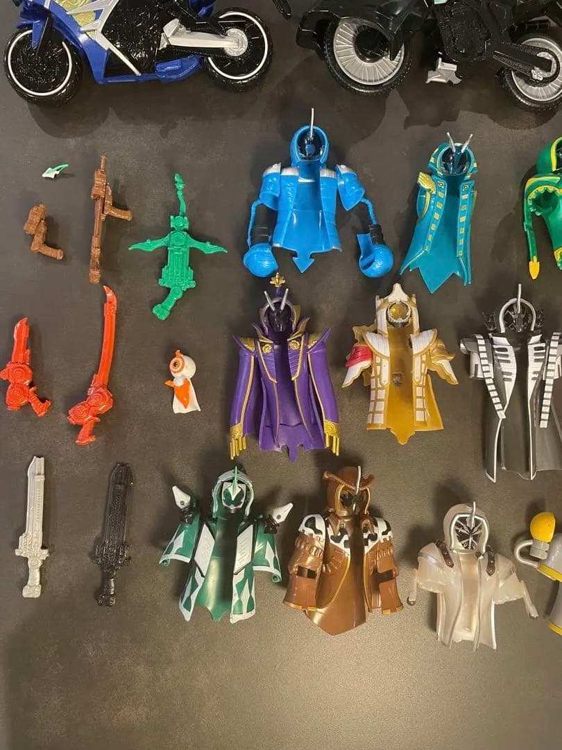 仮面ライダーゴースト着せ替え大量セット 本体・武器・パーカー多数 ※親指欠損あり