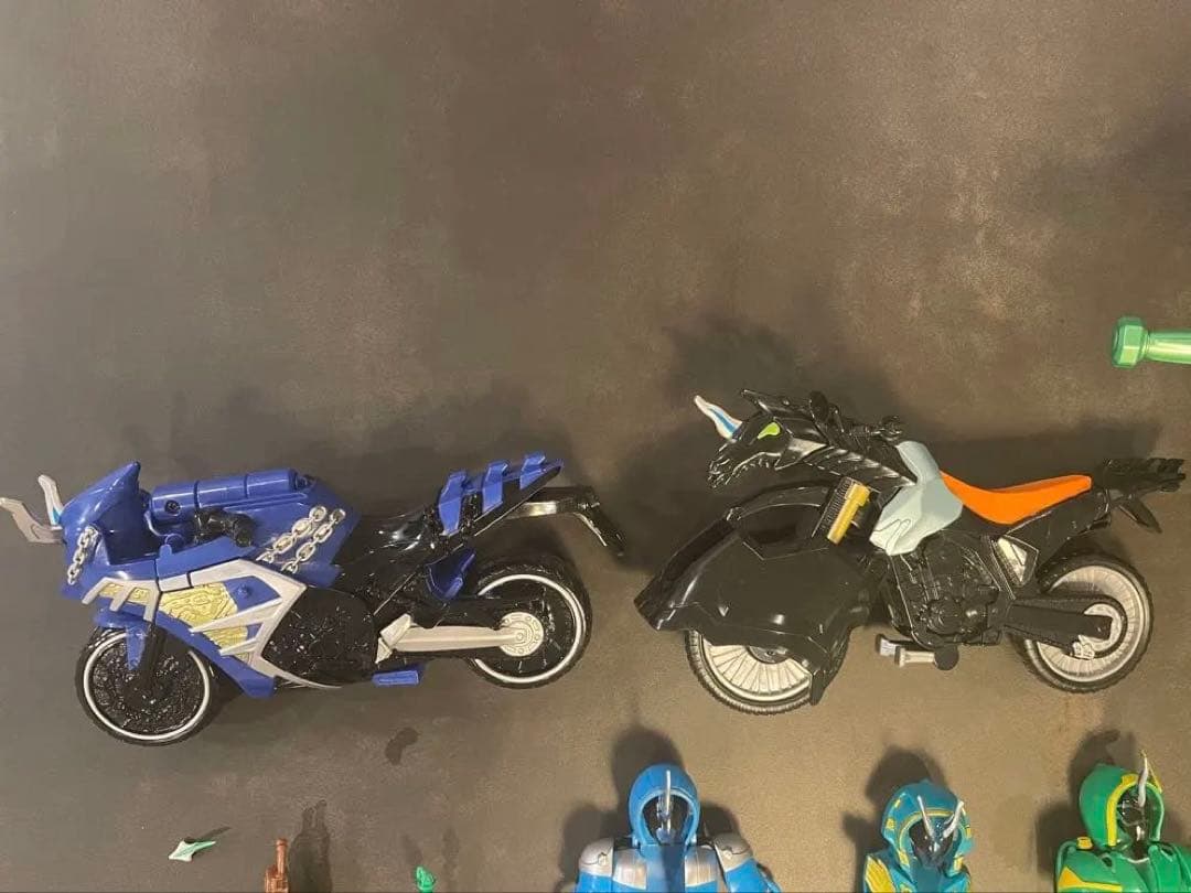 仮面ライダーゴースト着せ替え大量セット 本体・武器・パーカー多数 ※親指欠損あり