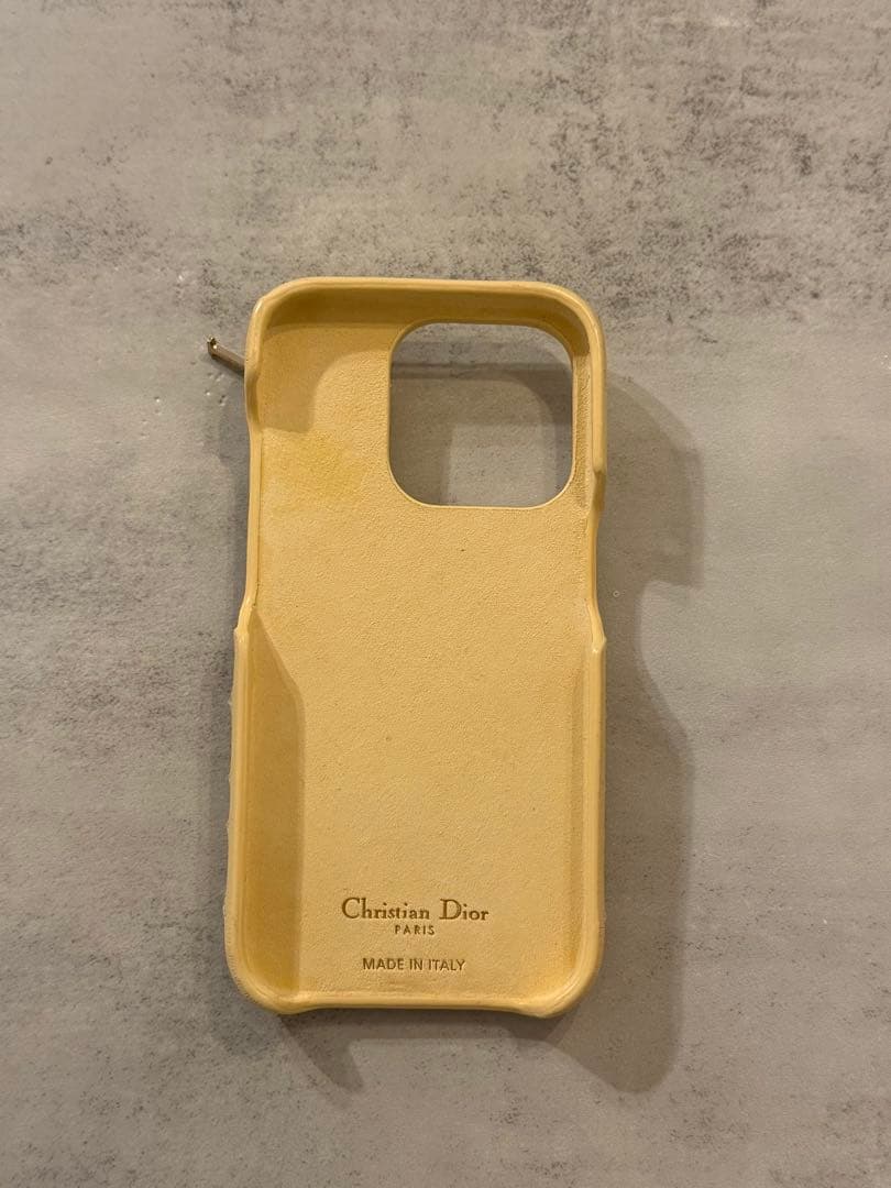 【美品】Dior Lady Dior iPhone15 Proケース イエロー