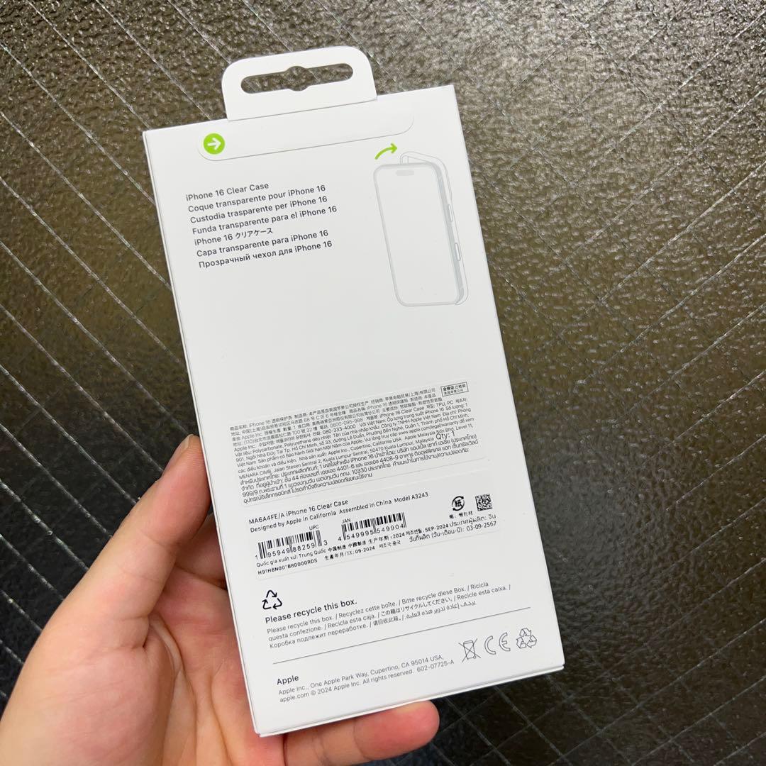 Apple純正品　iPhone16 クリアケース MagSafe対応