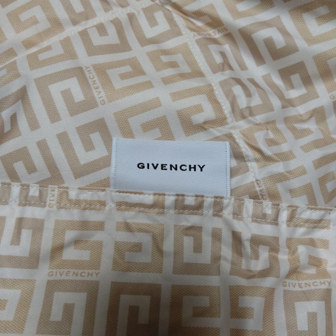 GIVENCHY 羽毛肌掛け布団