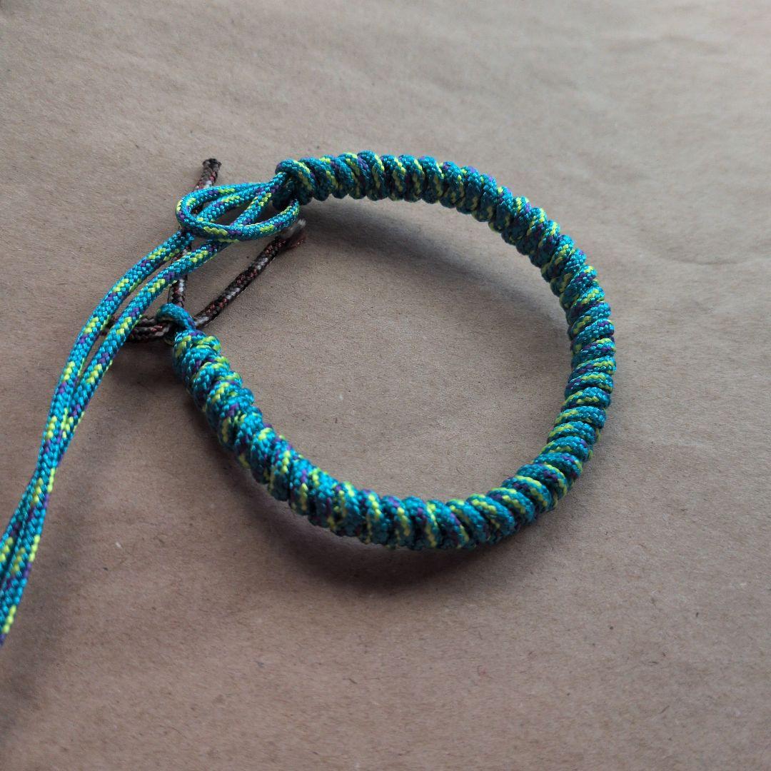 専用☘ATWOODパラコード製グラスコード（７２センチ）