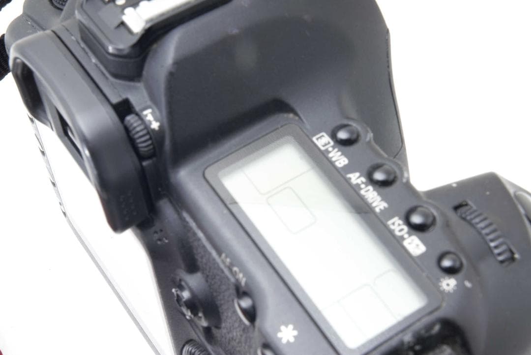 Canon EOS 5D Mark II【S数143,471回】フルサイズ