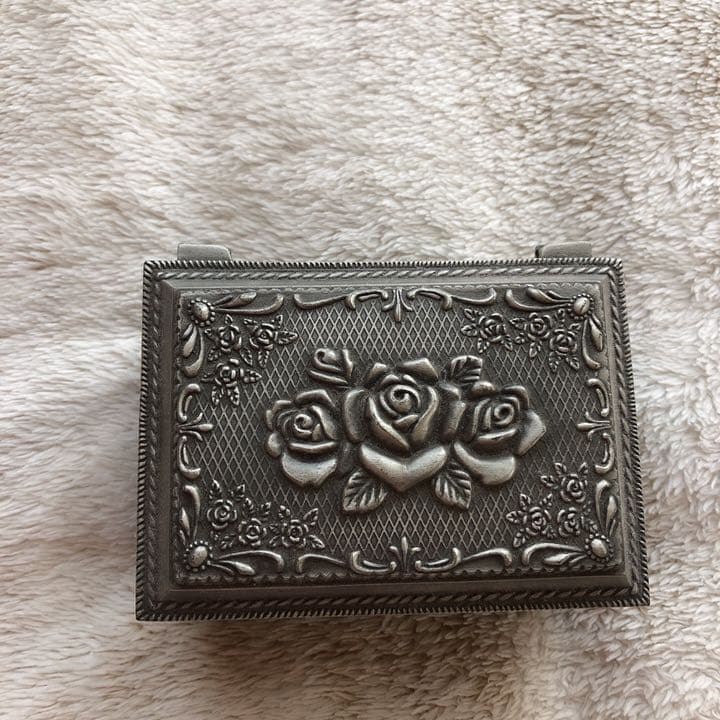 アクセサリーボックス