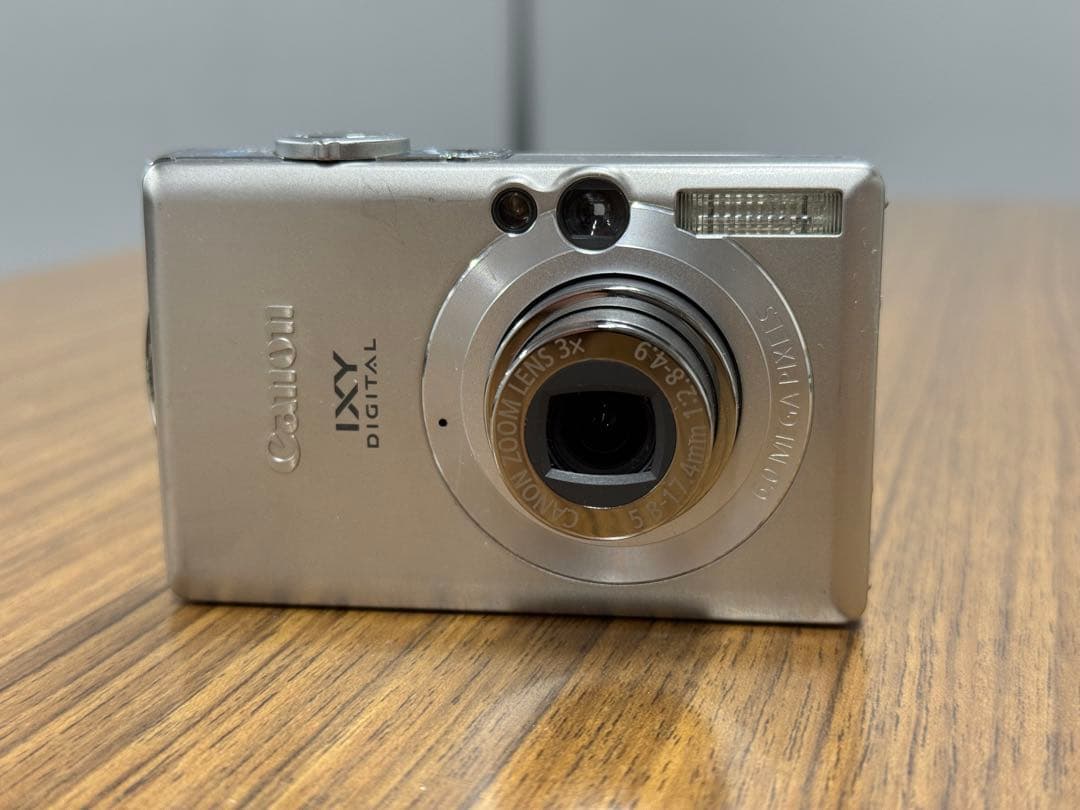 デジタルカメラ Canon IXY DIGITAL70