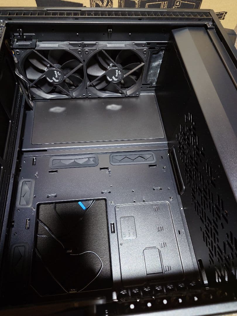 Fractal Design　Define 7