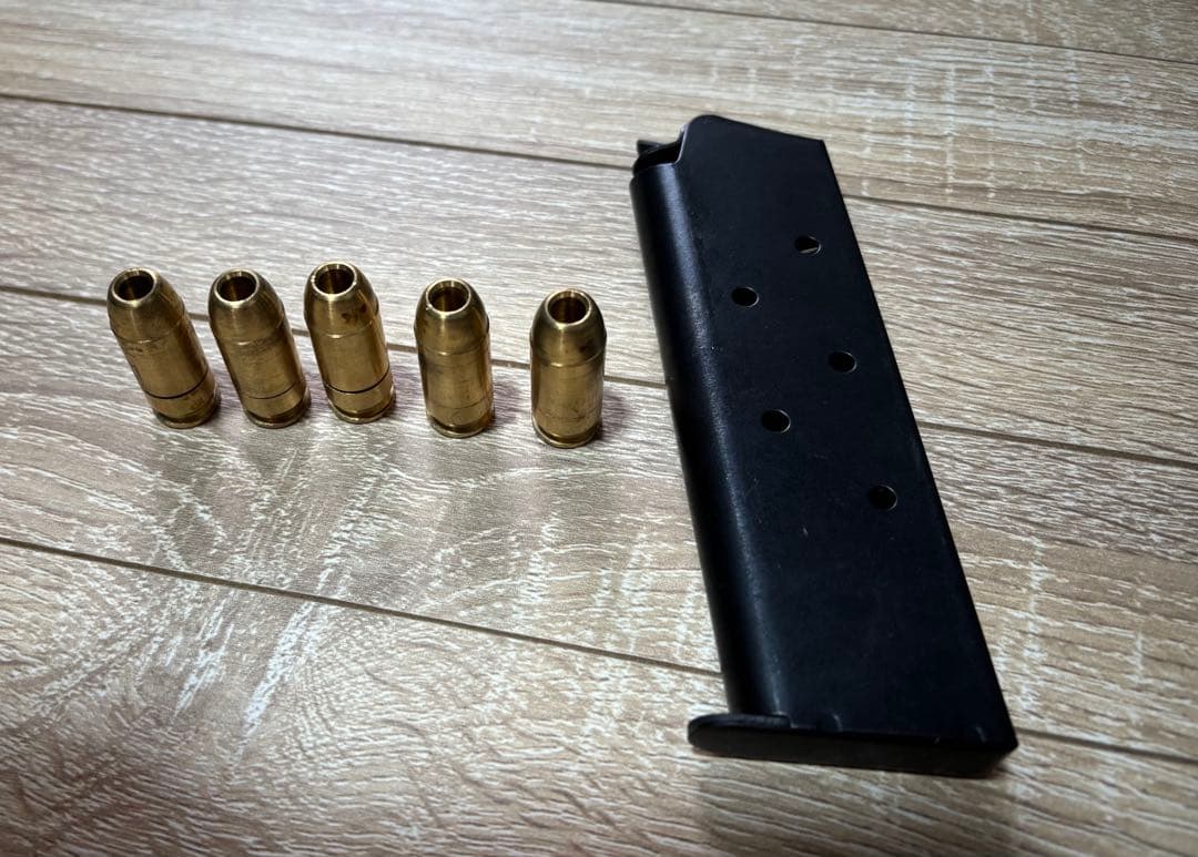 マルシンモデルガン　組み立てキット　組み立て済み　コルトガバメントM1911A1