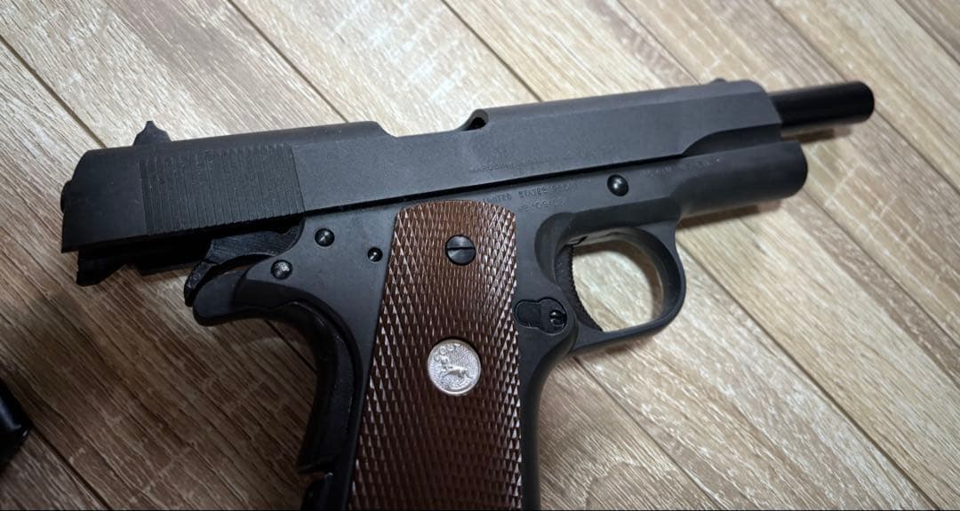 マルシンモデルガン　組み立てキット　組み立て済み　コルトガバメントM1911A1