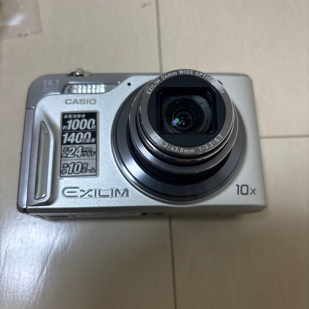 中古　CASIO EXILIM Hi-ZOOM EX-H15 シルバー取説箱付き