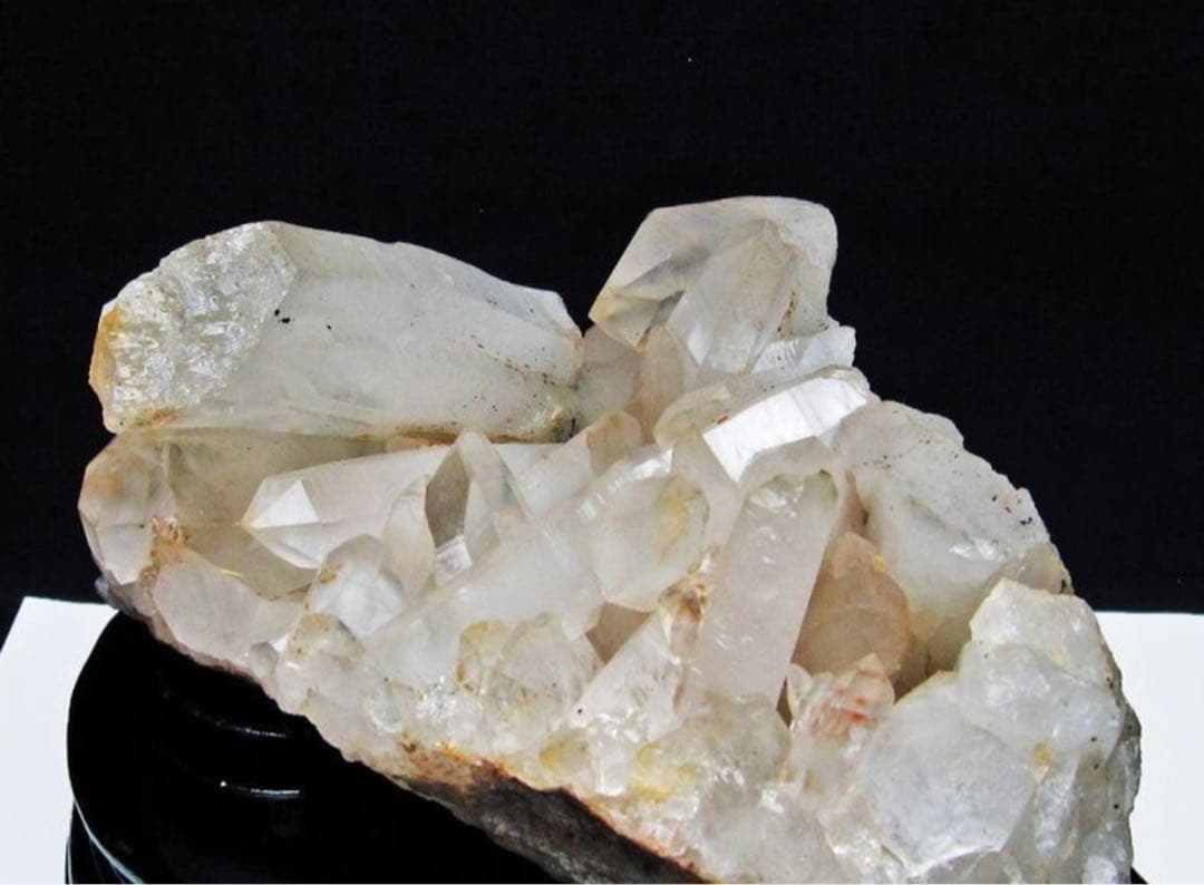 【超希少原石】1kg超 レムリアンシードクォーツ（台座付き）