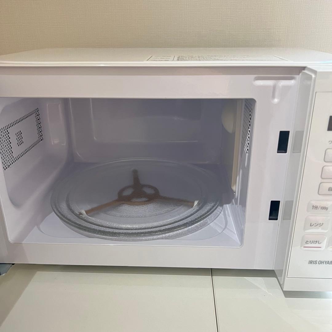 【本日限定お値下げ！】アイリスオーヤマ　電子レンジ　IMB-T178-W