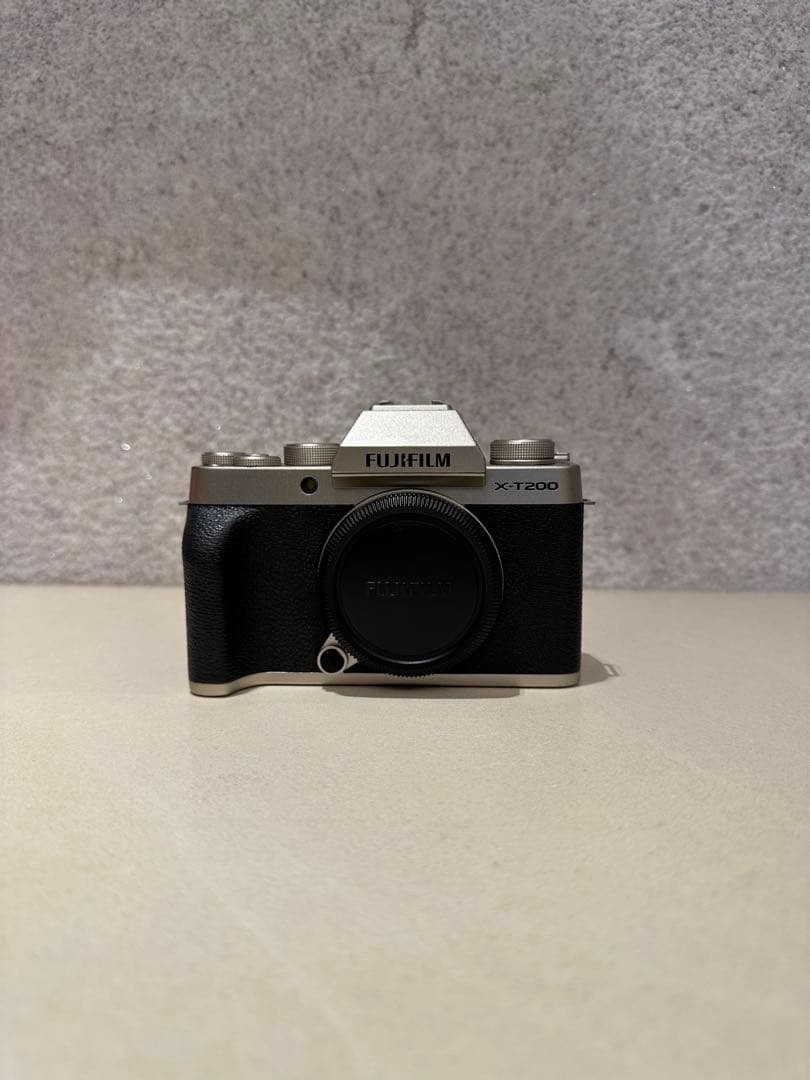 Fujifilm X-T200 ミラーレスカメラ