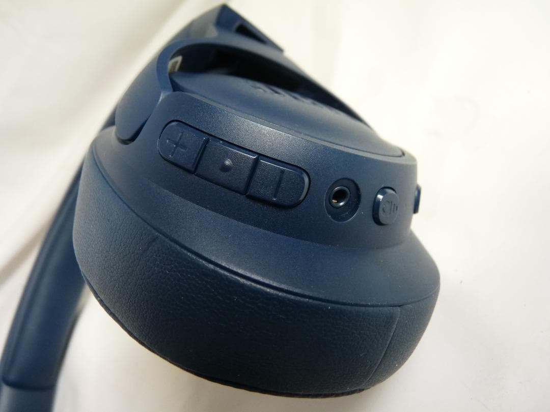 JBL TUNE 770NC ワイヤレスハイブリッドノイズキャンセリングヘッドホ