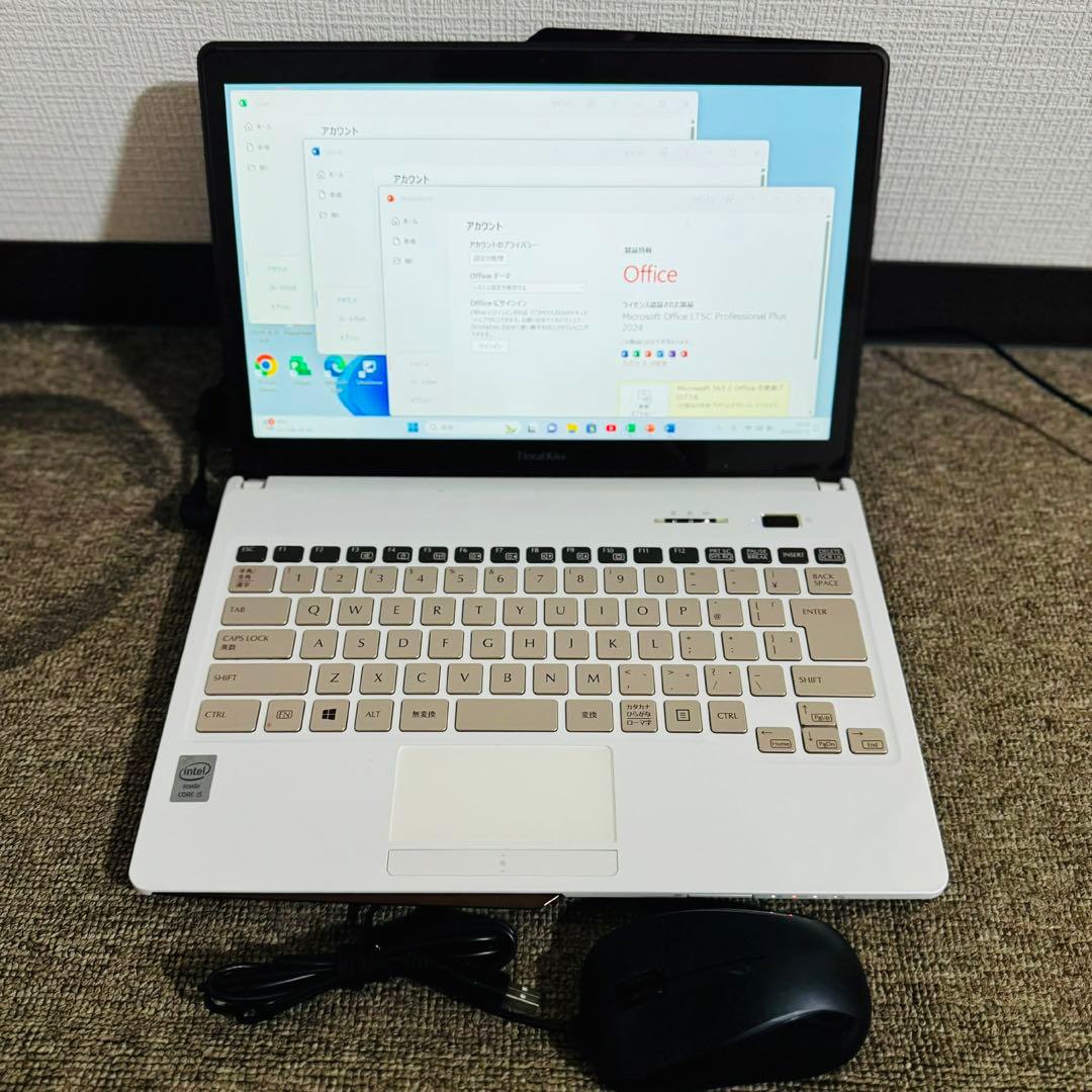 S245 富士通ノートパソコン i5高速コンパクトWindows11オフィス付き