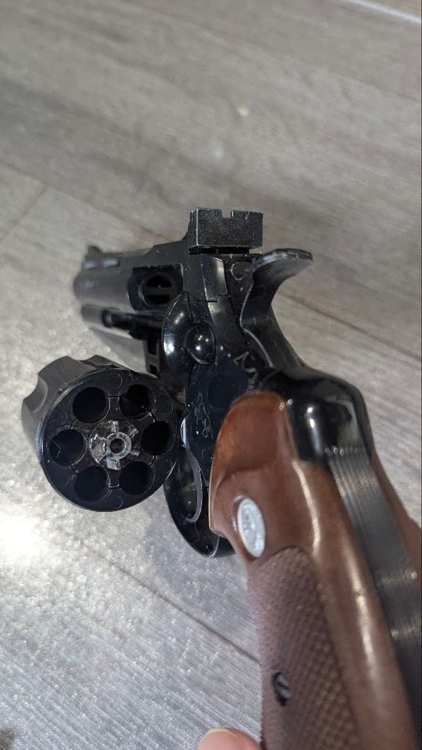 MGC製 コルトパイソン357マグナム 4inch ABS製モデルガン