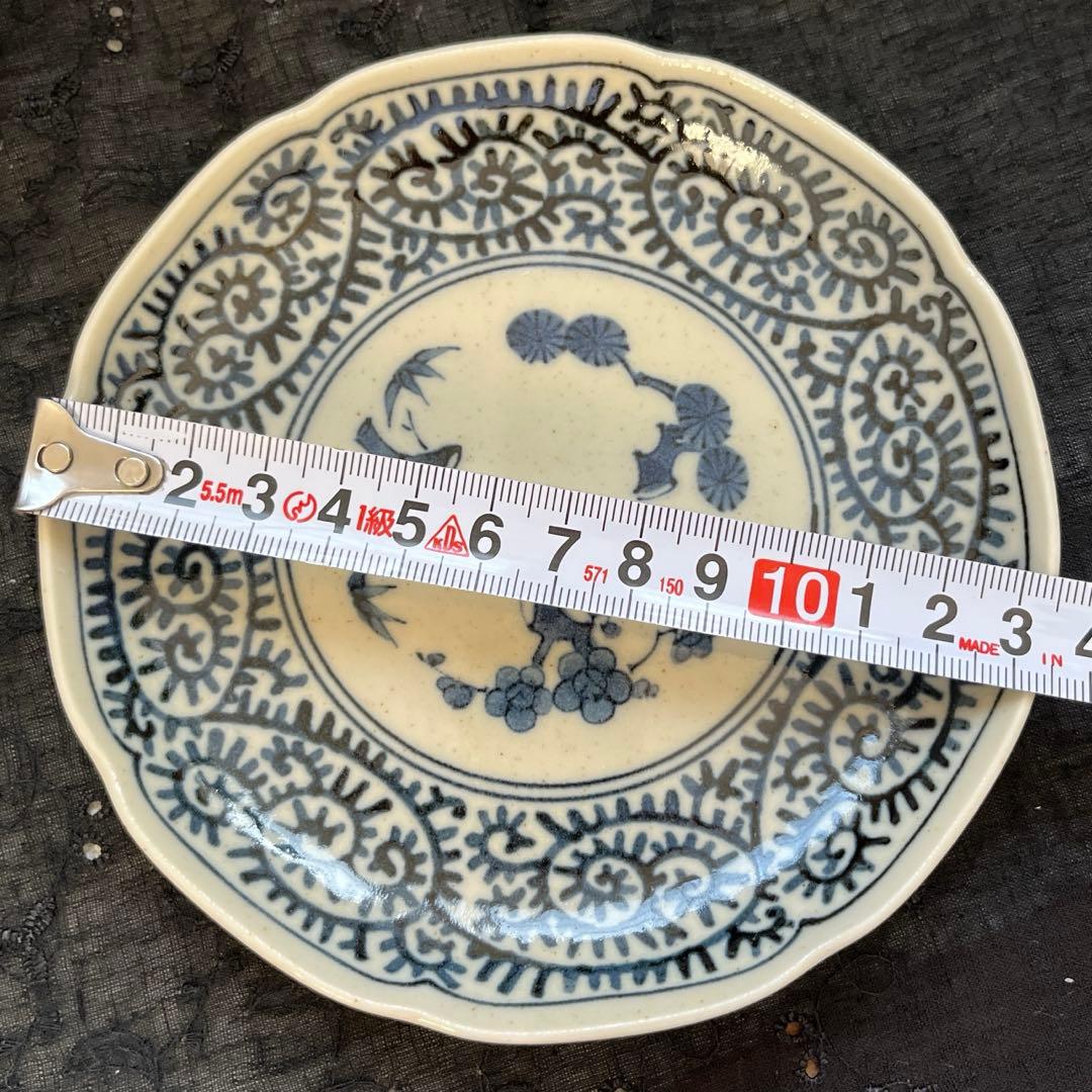 美濃焼　龍峰窯　古伊万里　松竹梅　染付　蛸唐草文様　小皿　輪花皿　 銘々皿　4枚