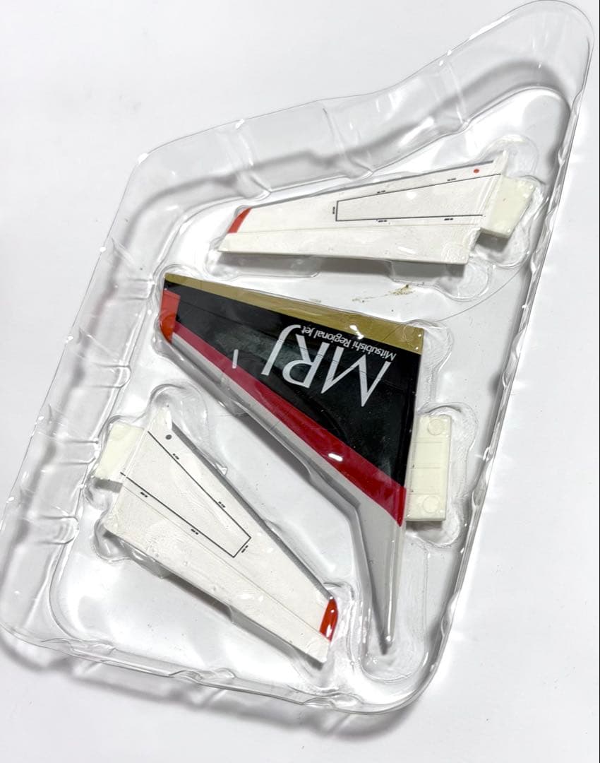 全日空商事 1/100 三菱 MRJ JA21MJ