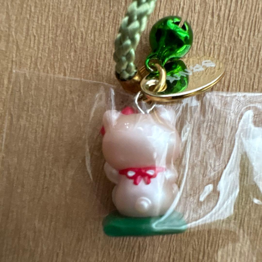 ご当地キティ　愛知限定　常滑バージョン　招き猫　　4個セット　根付