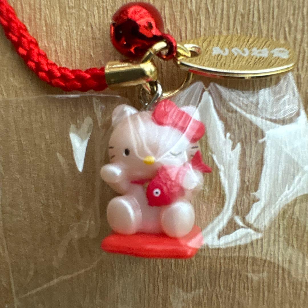 ご当地キティ　愛知限定　常滑バージョン　招き猫　　4個セット　根付