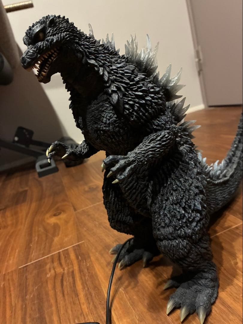 ゴジラ (2002) フィギュア