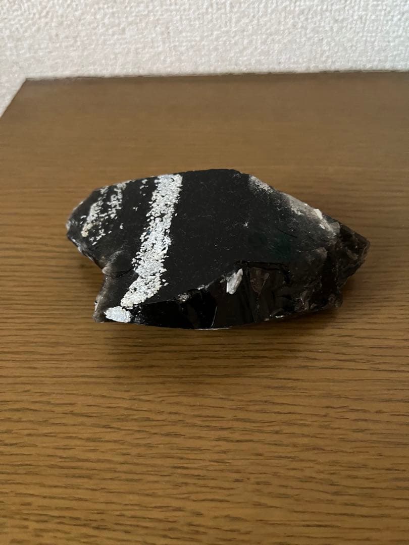 魔除け、厄除け　モリオン原石