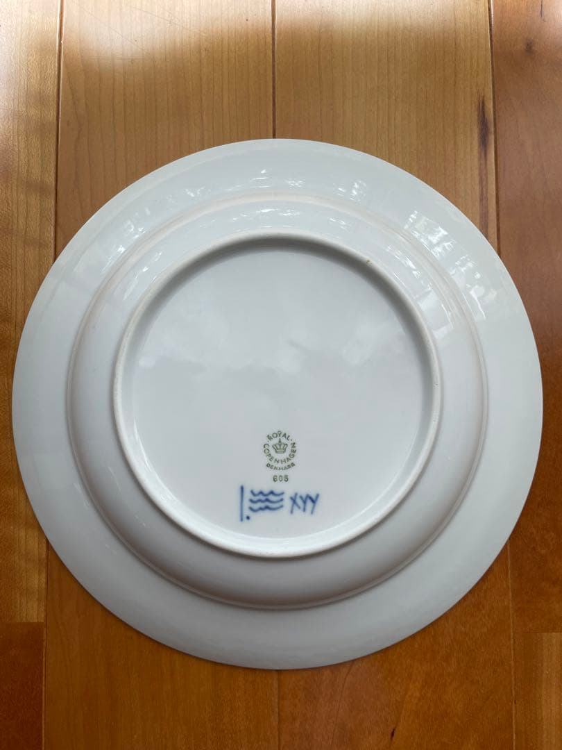 ロイヤルコペンハーゲン　ブルーブルーテッドハーフレース　プレート23.5cm