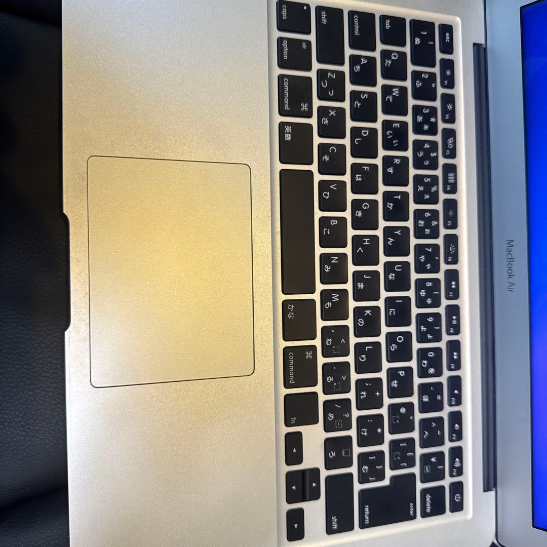 MacBook本体 MacBook Air 13-inch 2017 / 8GB / 128GB
