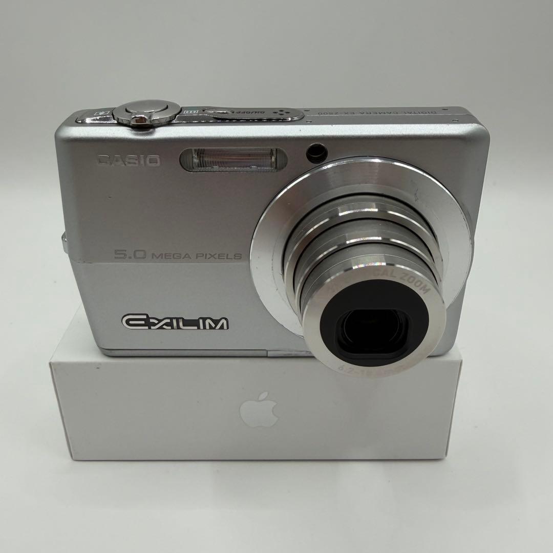 【動作品】CASIO EXILIM EX-Z500 コンデジ カシオ