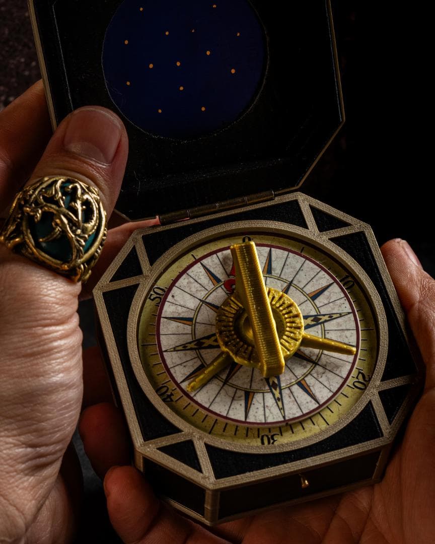 北を指さないコンパス | キッチンタイマー（ゴールド）