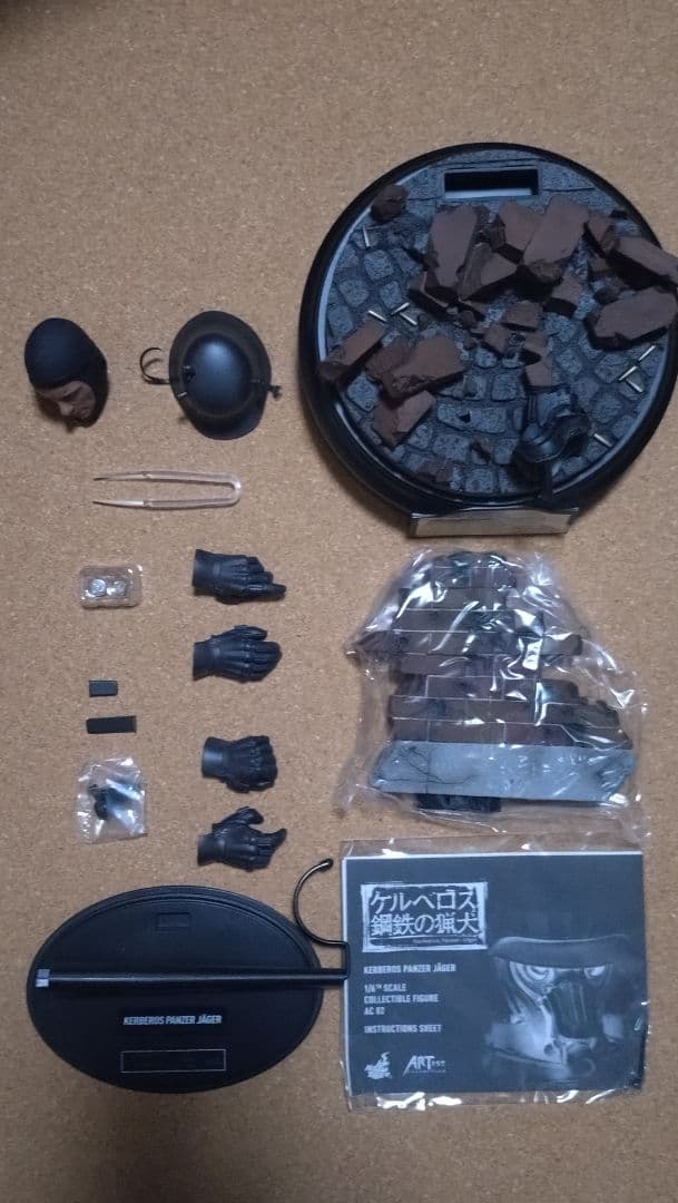 【ケルベロス 鋼鉄の猟犬】1/6 (押井 守 × 竹谷 隆之) ホットトイズ