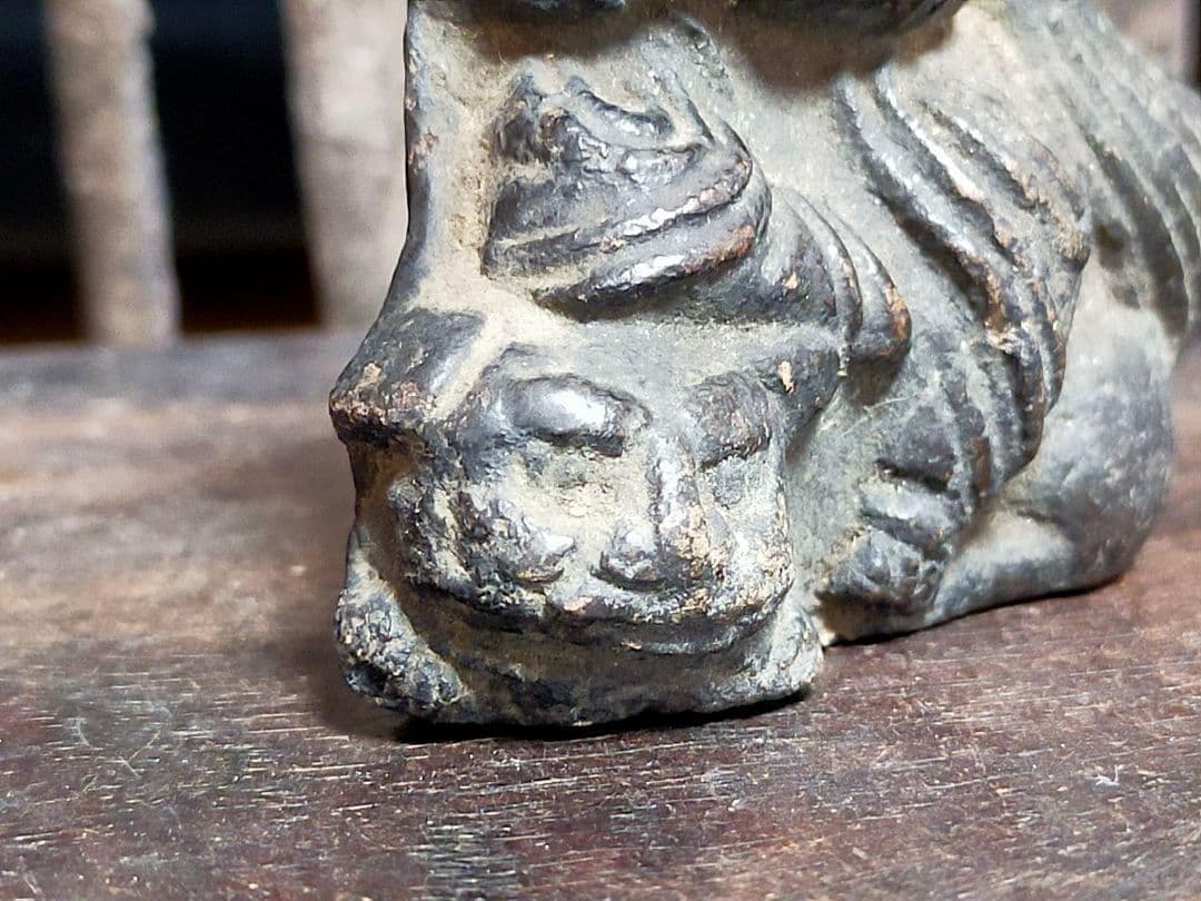 ♥とても古い♥　小さな　陶製　仏像　仏壇　仏具　骨董　古玩