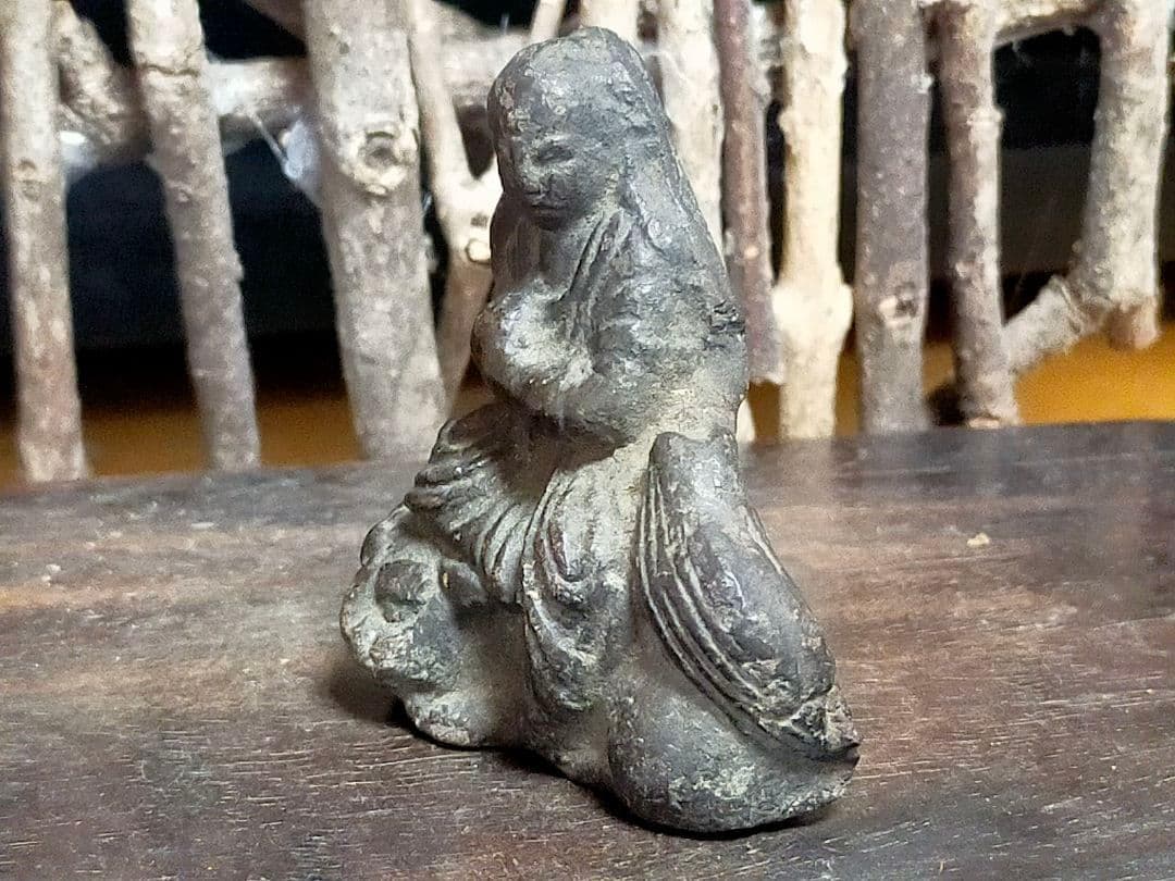 ♥とても古い♥　小さな　陶製　仏像　仏壇　仏具　骨董　古玩