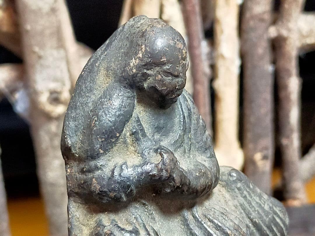 ♥とても古い♥　小さな　陶製　仏像　仏壇　仏具　骨董　古玩