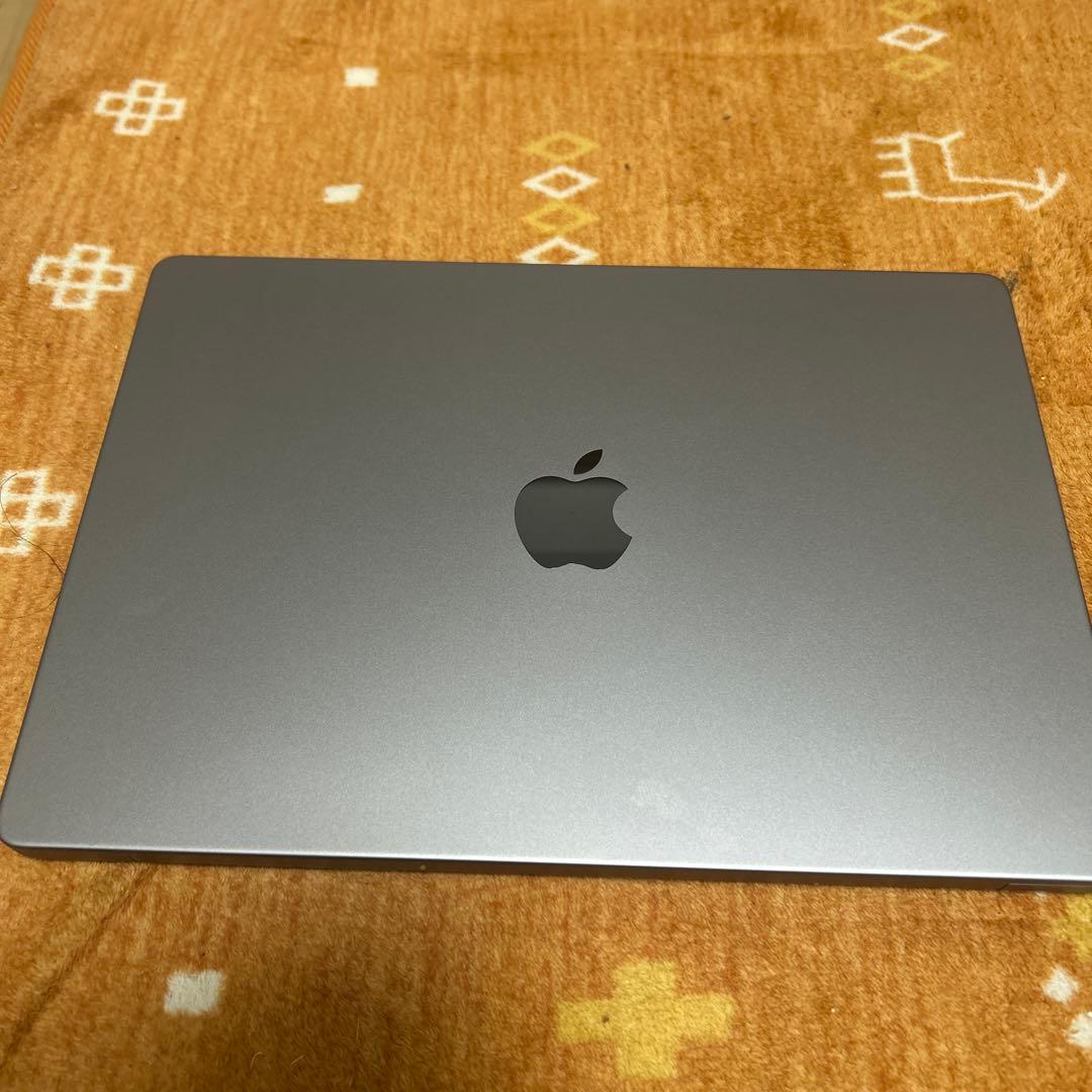 MacBookPro 2021 14インチM1 16/500GB