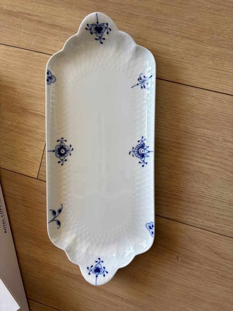 ロイヤルコペンハーゲン ブルーパルメッテ ブロッサム トレイ 28cm