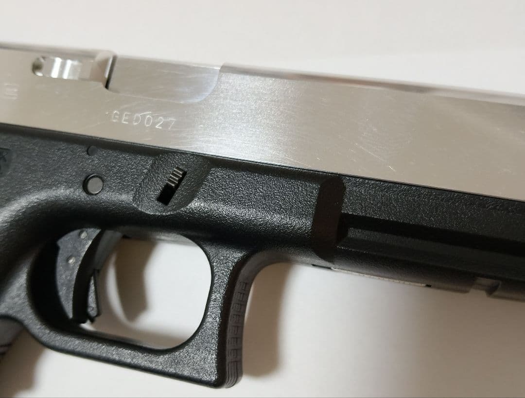 【東京マルイ】グロック17 3rdジェネレーション カスタム品