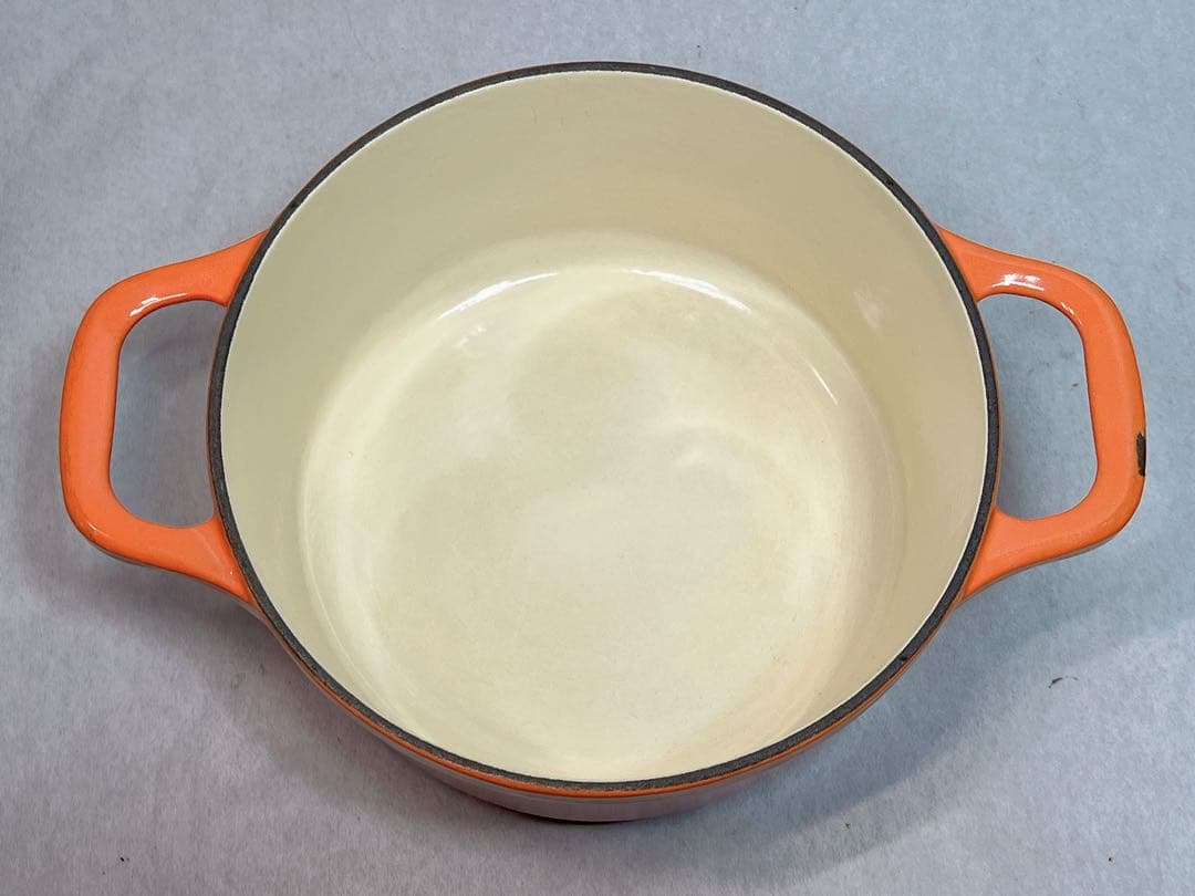 シャスール コケル ホーロー鍋 両手鍋 オレンジ色 18cm