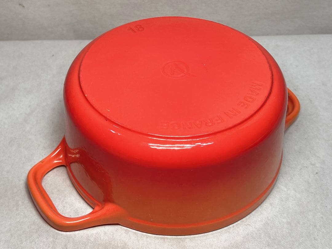 シャスール コケル ホーロー鍋 両手鍋 オレンジ色 18cm