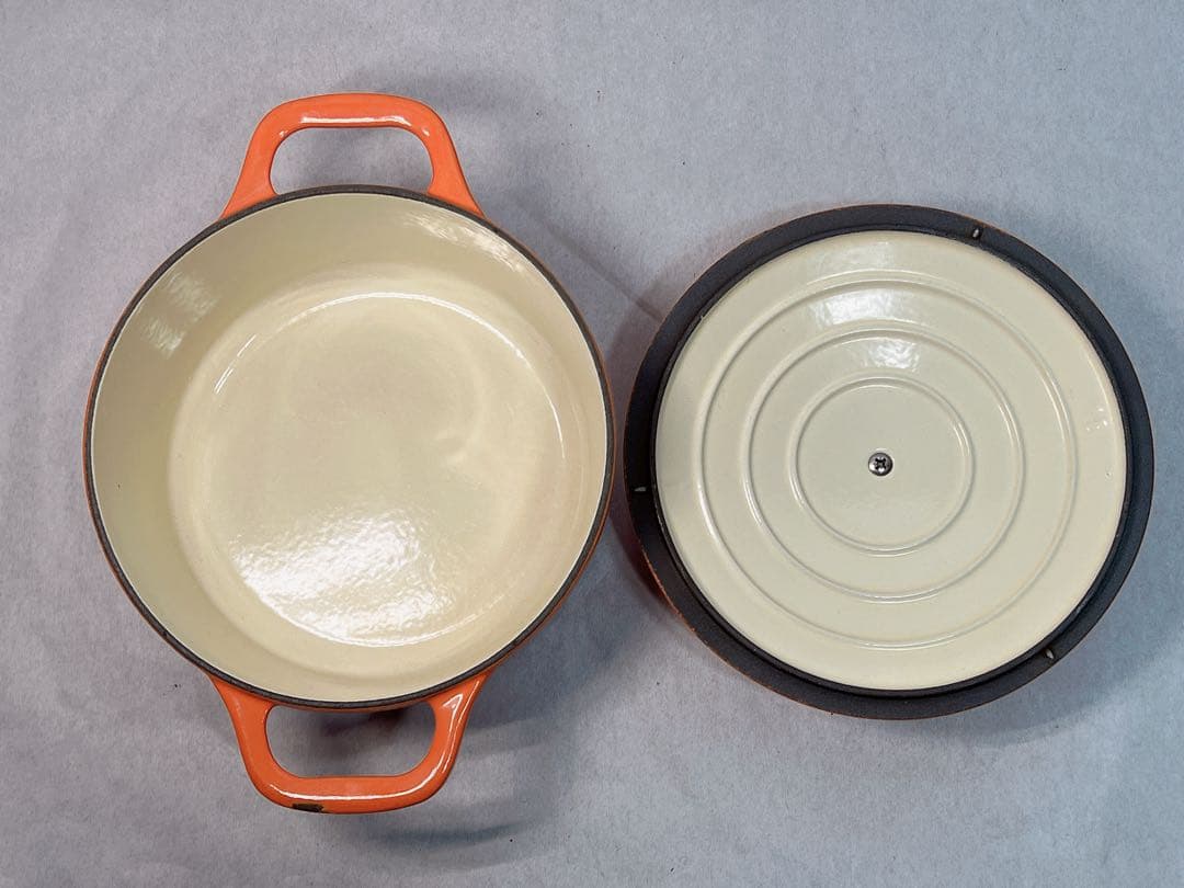 シャスール コケル ホーロー鍋 両手鍋 オレンジ色 18cm