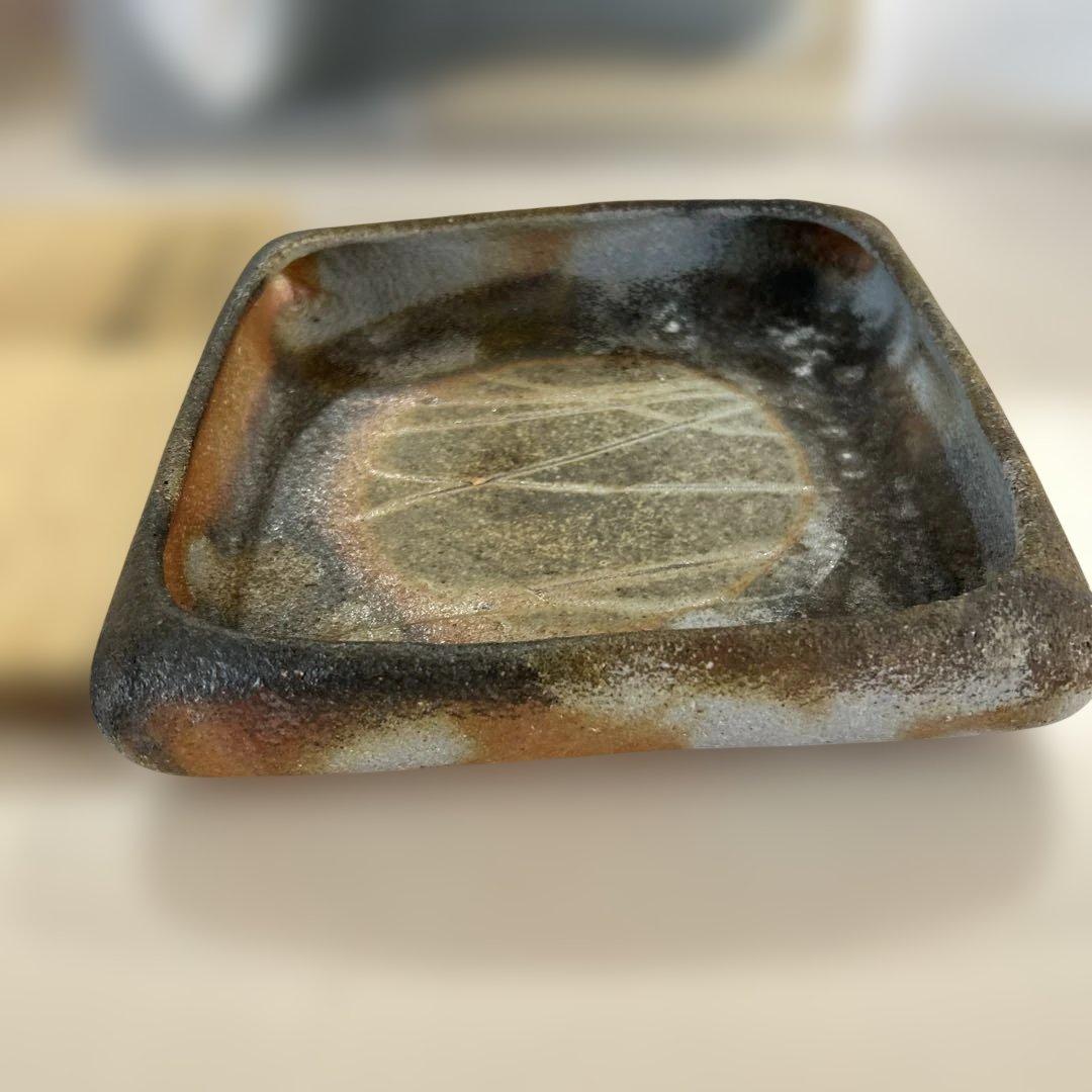 新品未使用　備前焼　手作り陶器 四角皿 木箱付き　高級