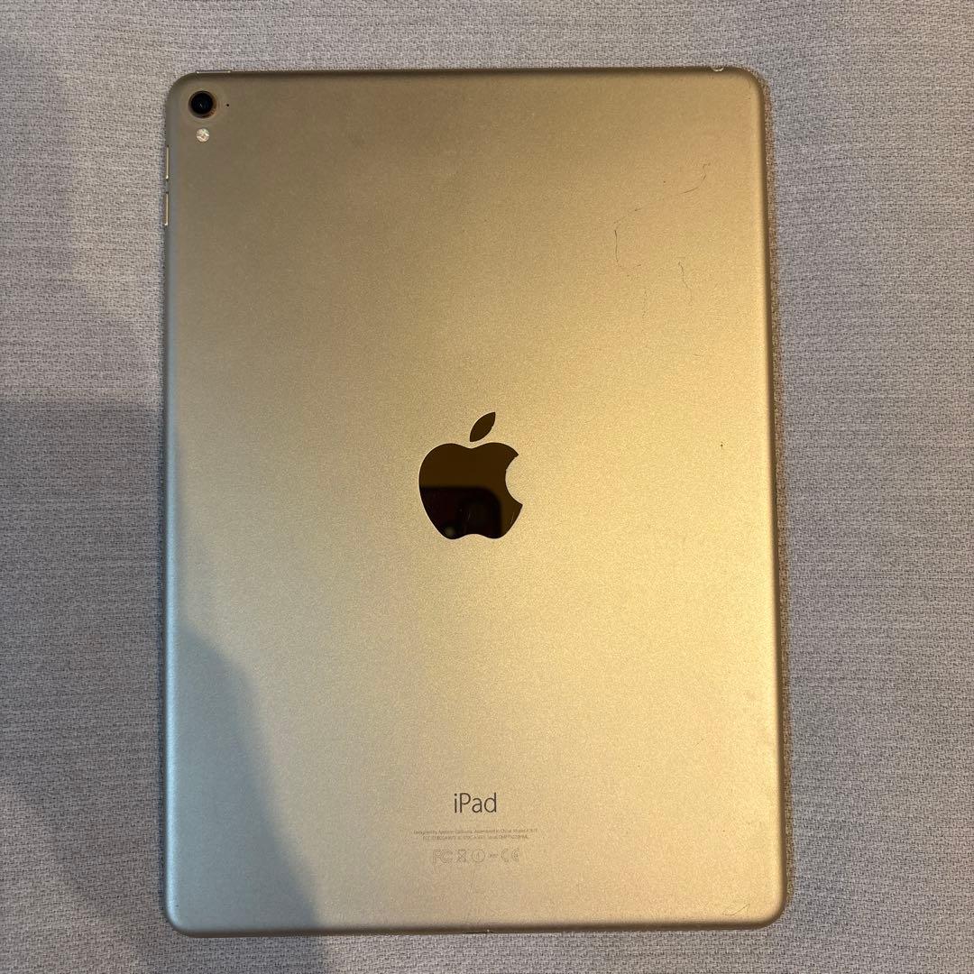 iPad Pro 9.7インチ 128GB SIMフリー ゴールド