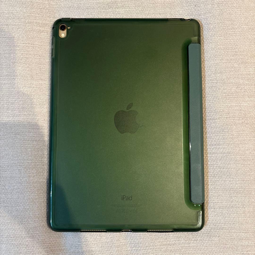 iPad Pro 9.7インチ 128GB SIMフリー ゴールド